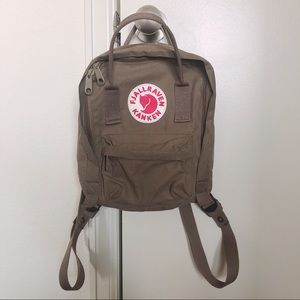 Fjallraven Kanken Mini Backpack